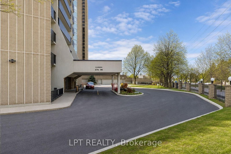 802 - 1380 Prince Of Wales Drive