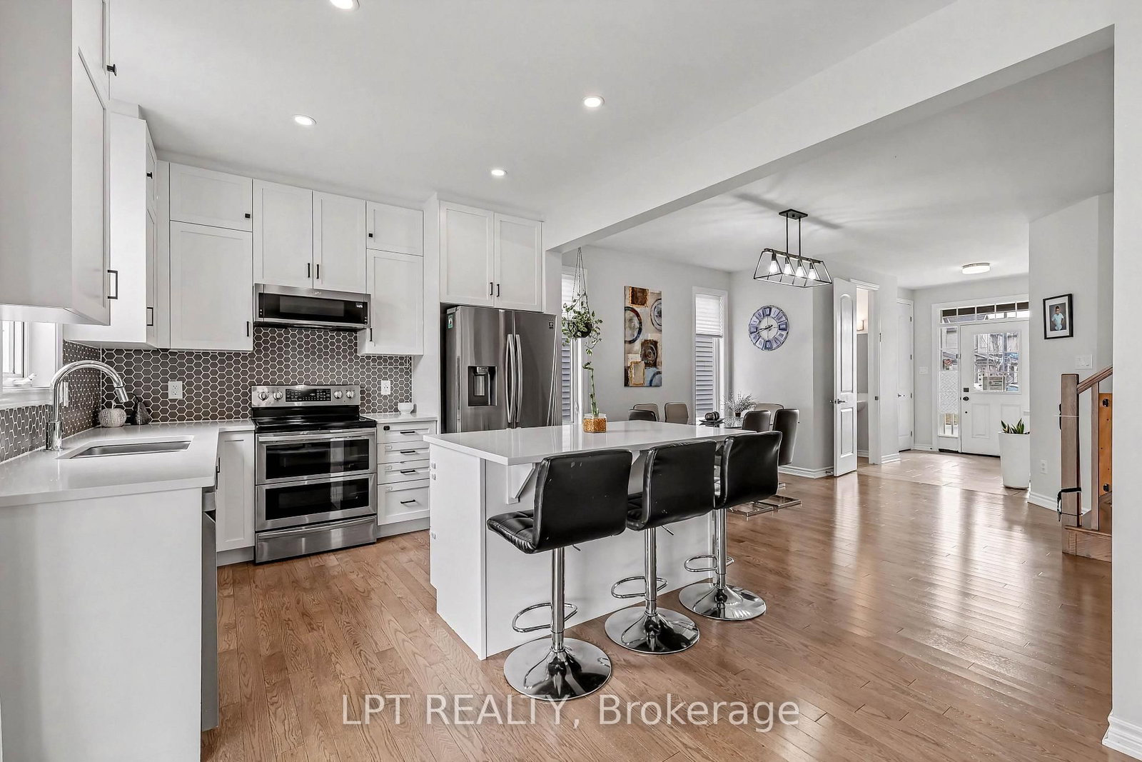 730 Perseus Avenue • Ottawa, ON photo 12