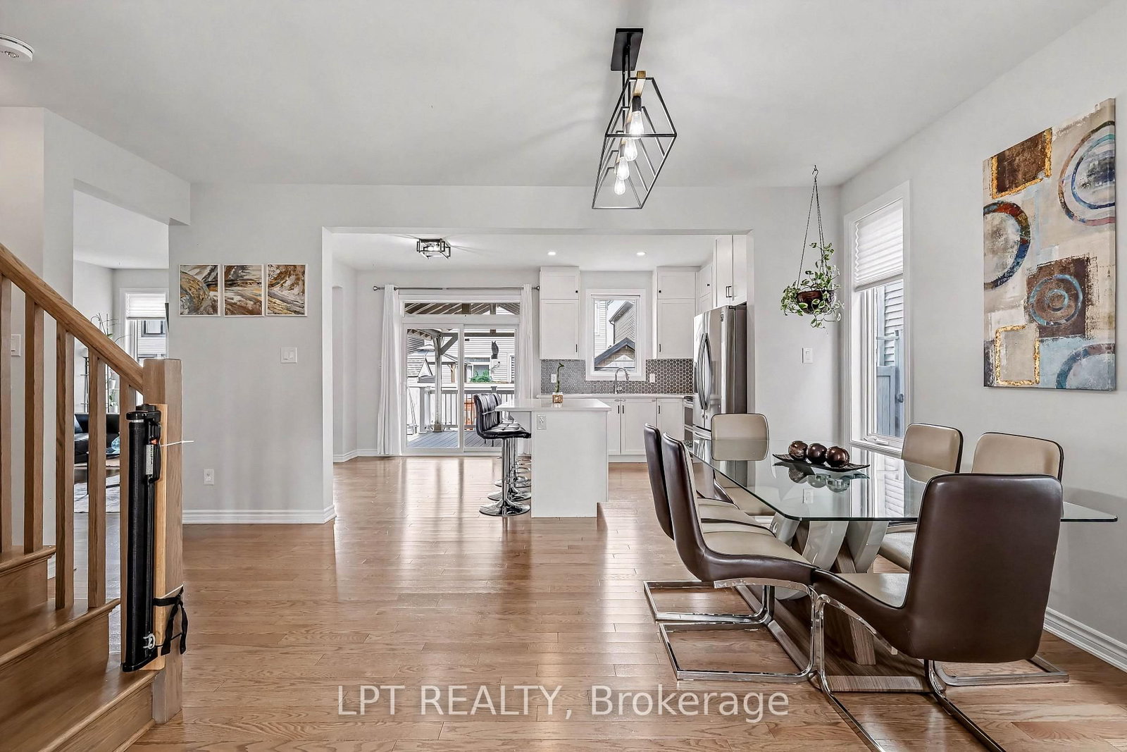 730 Perseus Avenue • Ottawa, ON photo 6
