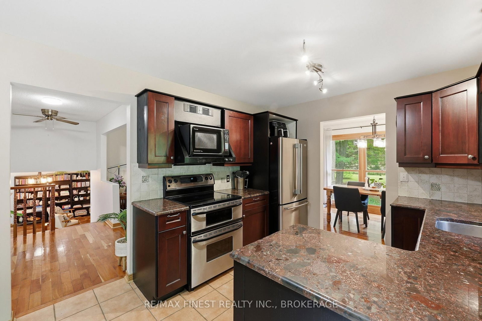 1465 Middle Road • Kingston, ON photo 9