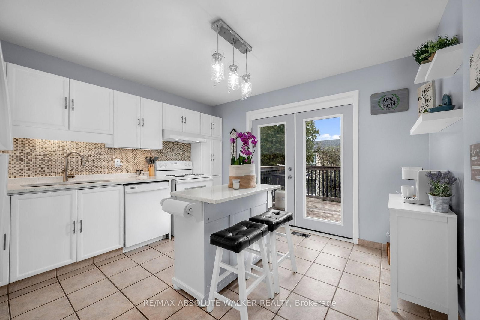 2061 Legrand Crescent • Ottawa, ON photo 12