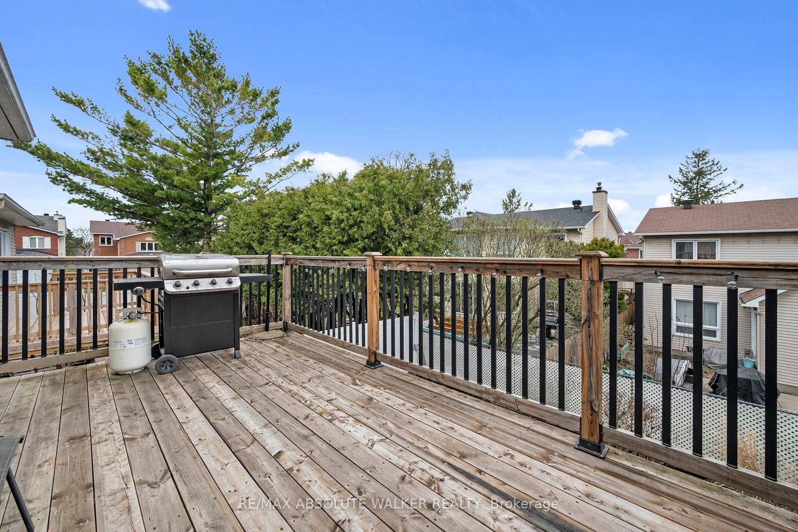 2061 Legrand Crescent • Ottawa, ON photo 17