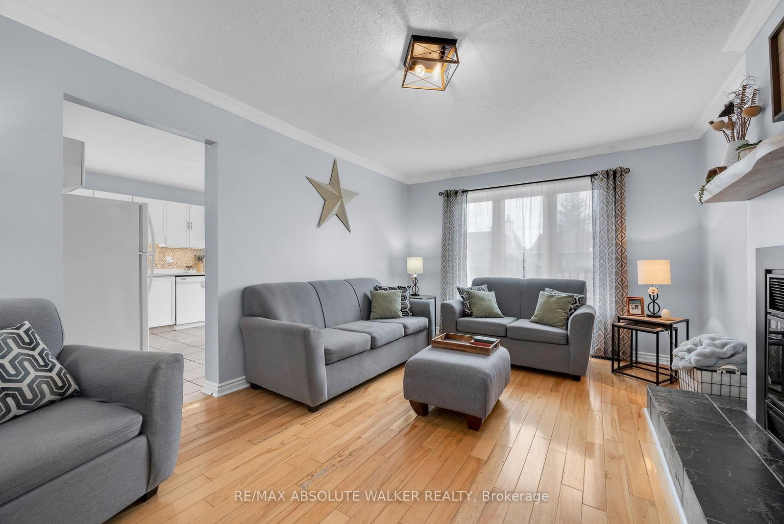 2061 Legrand Crescent • Ottawa, ON photo 20
