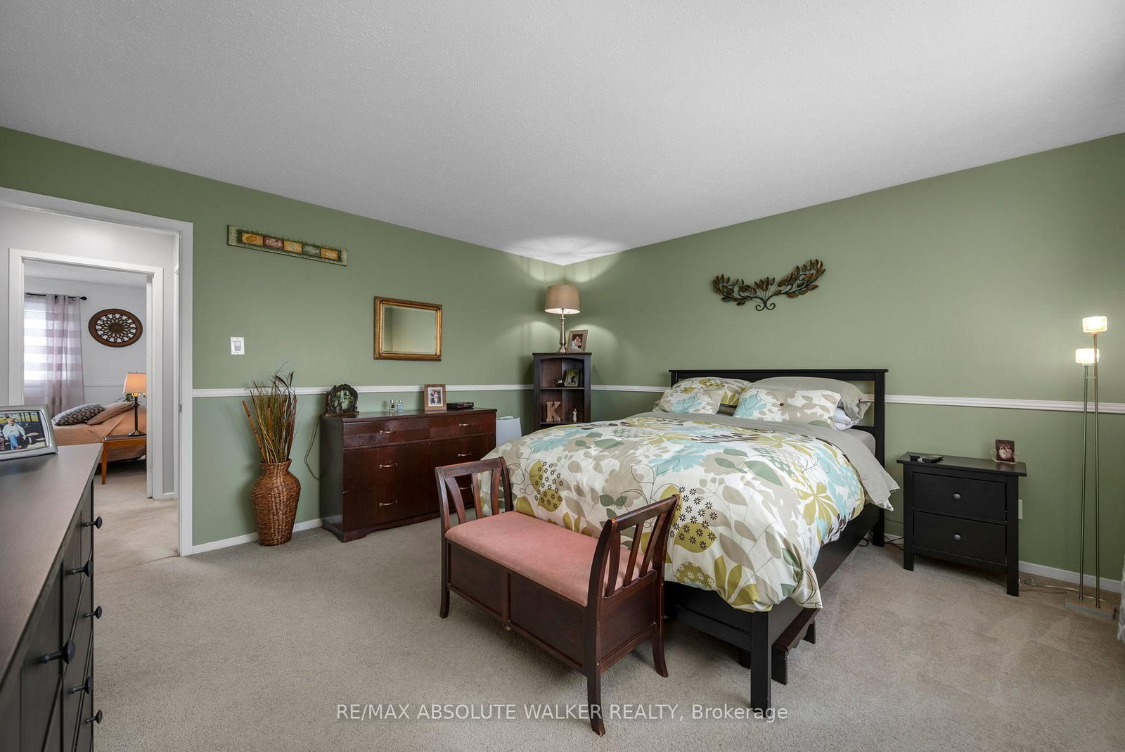 2061 Legrand Crescent • Ottawa, ON photo 24