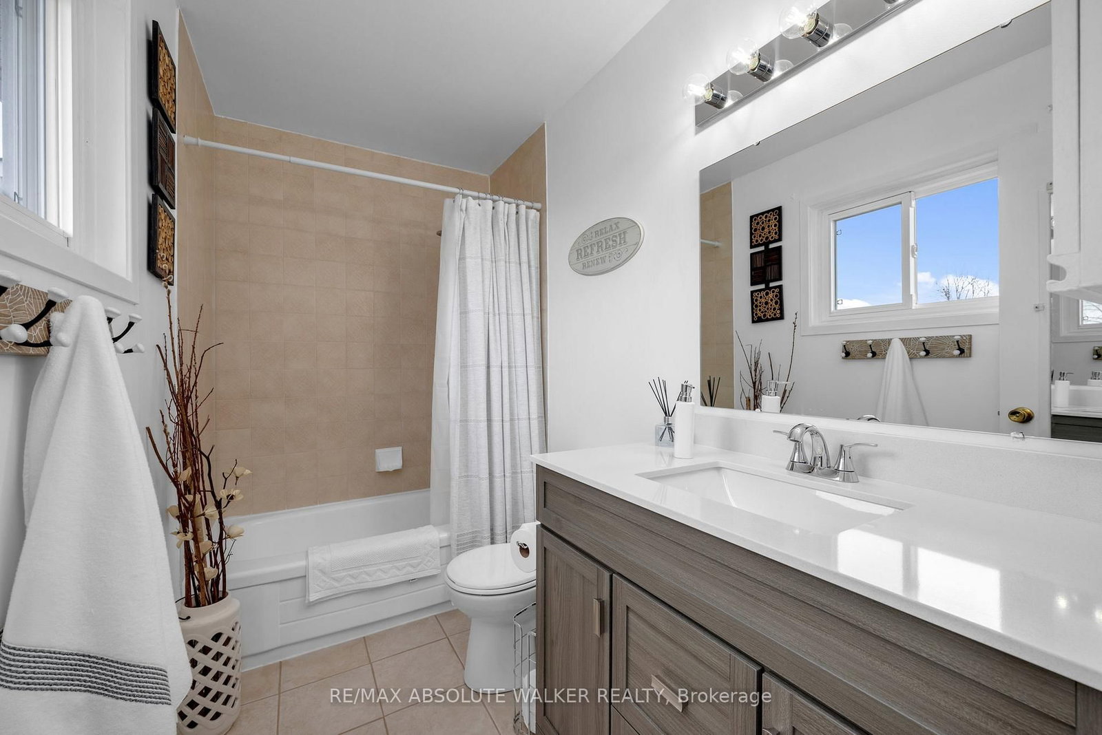 2061 Legrand Crescent • Ottawa, ON photo 30