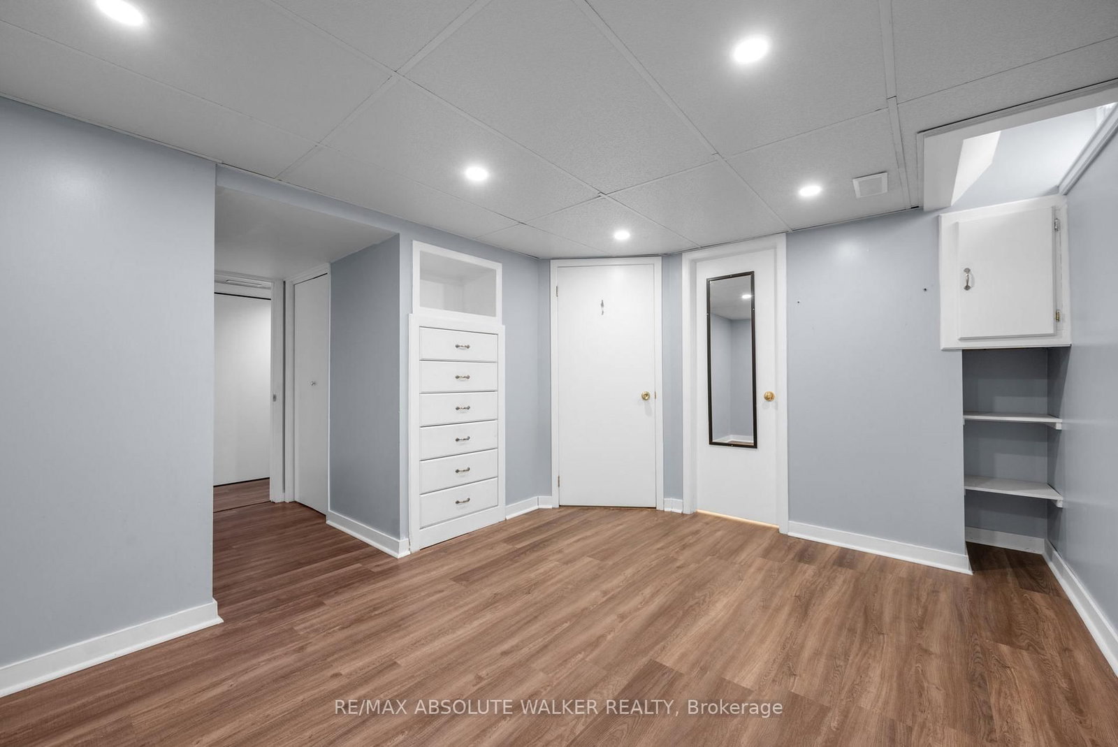 2061 Legrand Crescent • Ottawa, ON photo 38