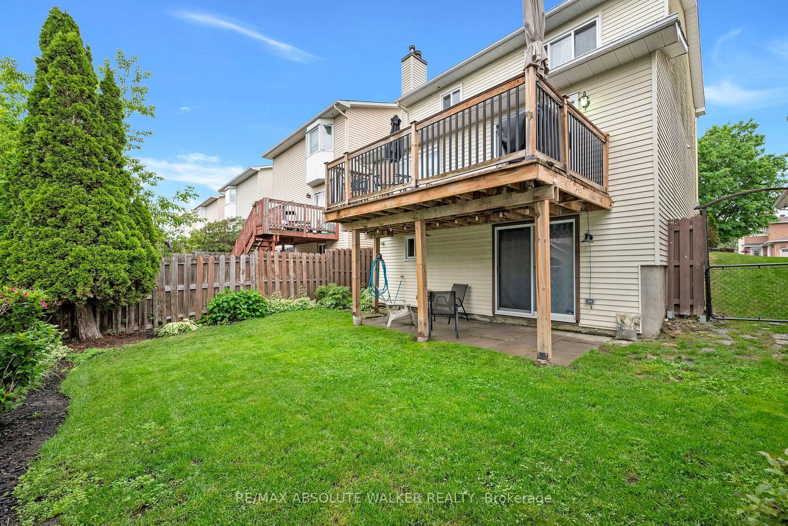 2061 Legrand Crescent • Ottawa, ON photo 41