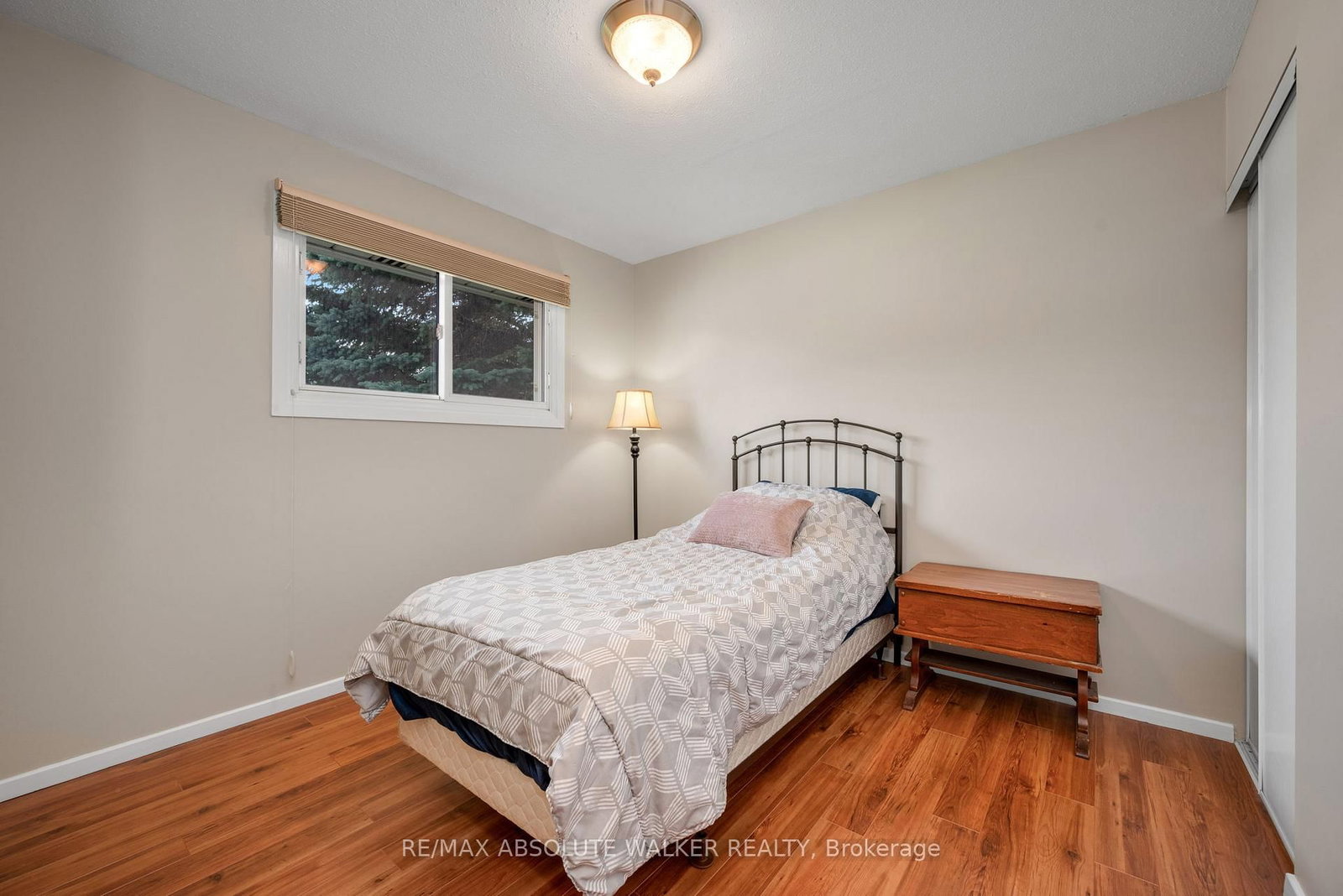 337 Roxdale Avenue • Ottawa, ON photo 27