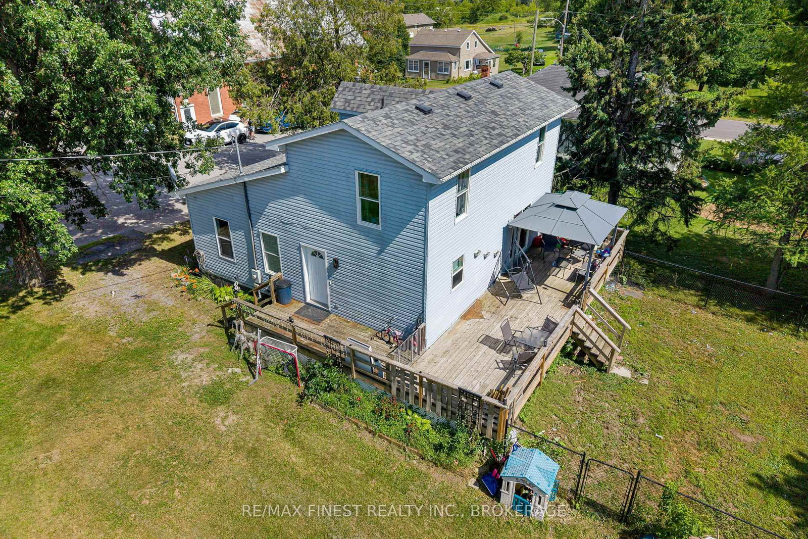 1 Neely Street • Tamworth, ON photo 3