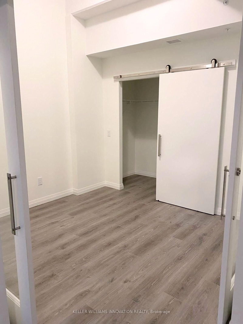 406 - 108 GARMENT Street