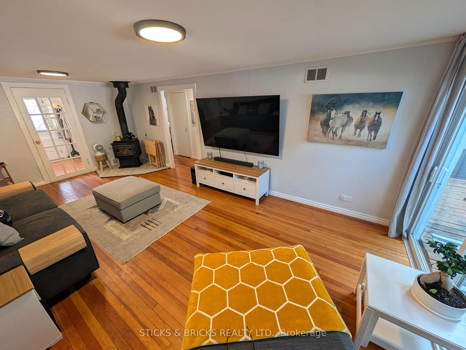 625 Silver Bay Road • Port Colborne, ON photo 5