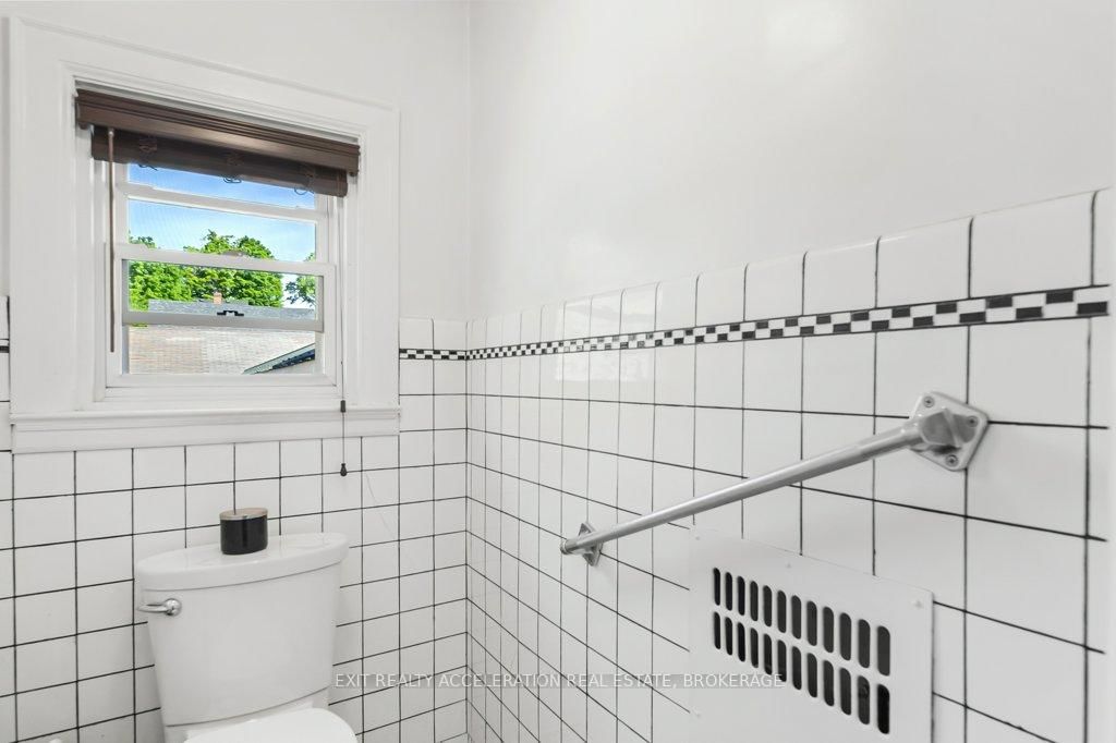 106 Donald Street • Greater Napanee, ON photo 15