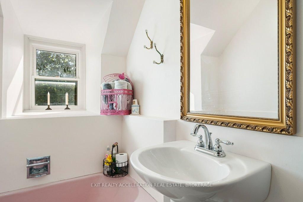 106 Donald Street • Greater Napanee, ON photo 20
