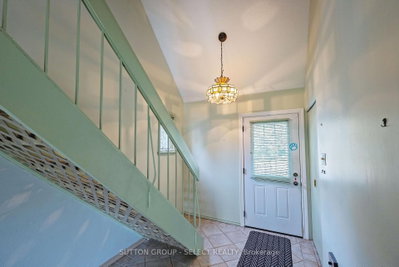 31 Yew Tree Gardens • London North, ON photo 6