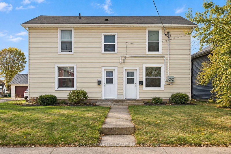 83 Moira Street W