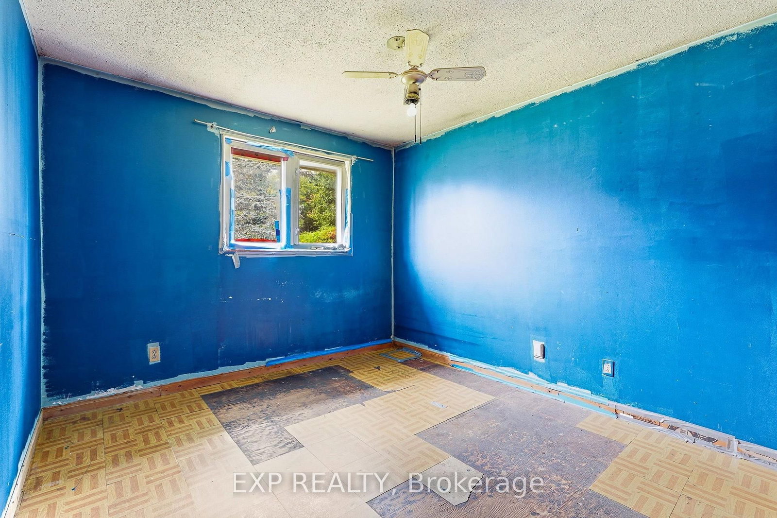 2498 Mer Bleue Road • Ottawa, ON photo 11