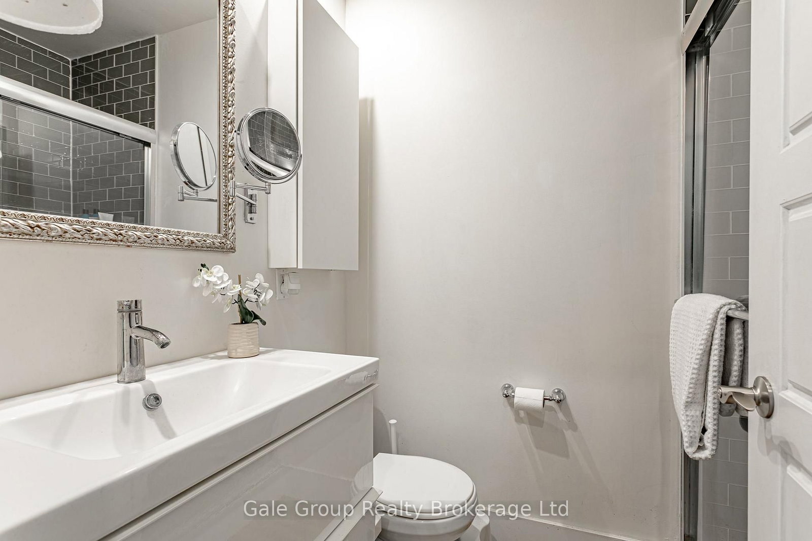 83 Victoria Street N • Woodstock, ON photo 18
