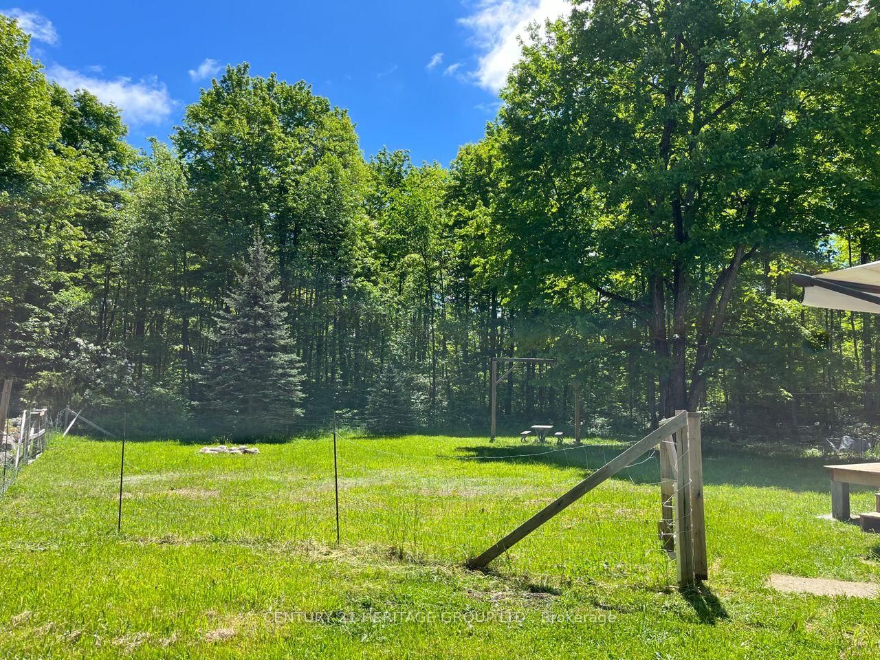 580223 SIDEROAD 60 • Chatsworth, ON photo 8