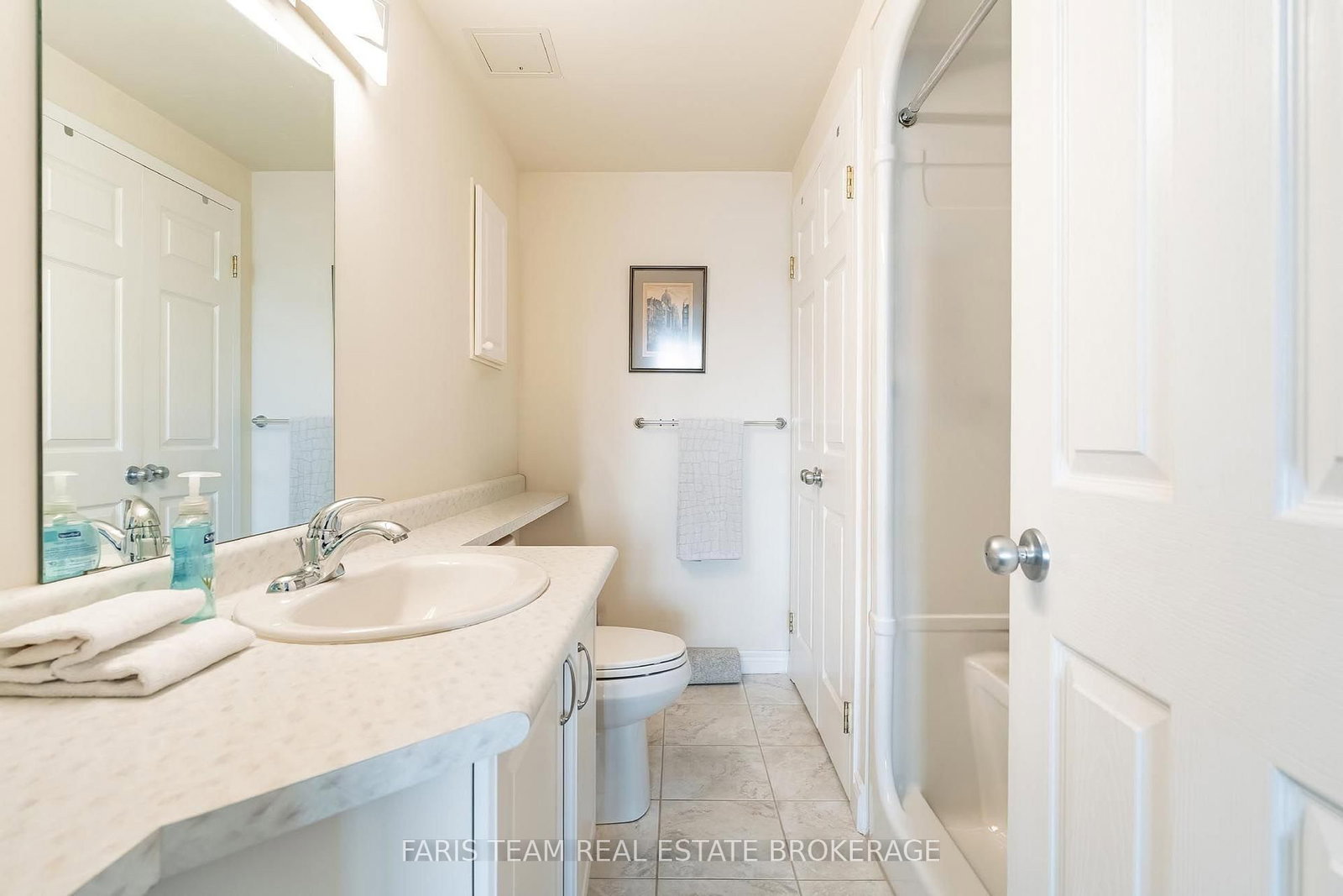 10 Bay Street E • #301 • Blue Mountains, ON photo 19