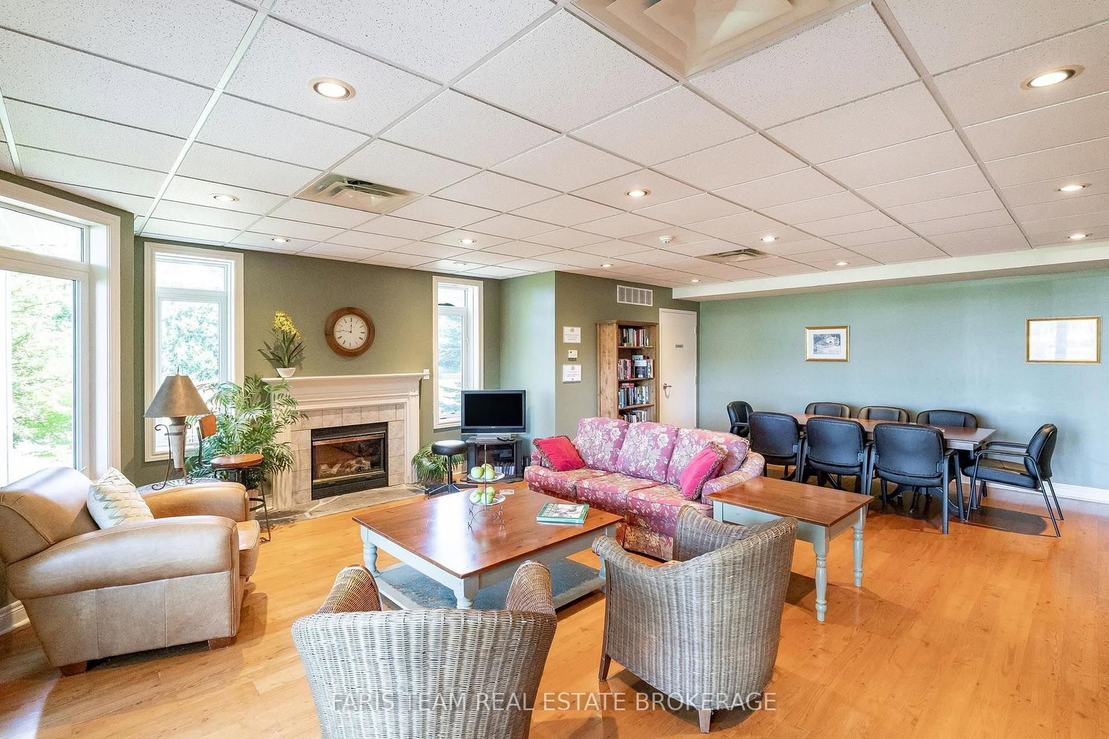 10 Bay Street E • #301 • Blue Mountains, ON photo 25