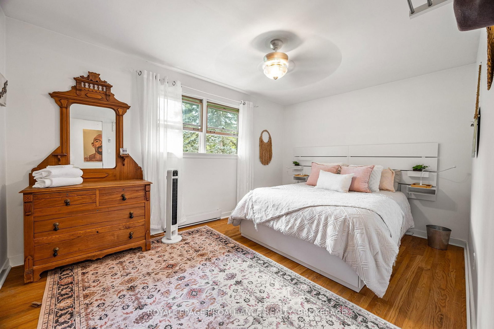 330 Elmwood Drive • Gananoque, ON photo 32