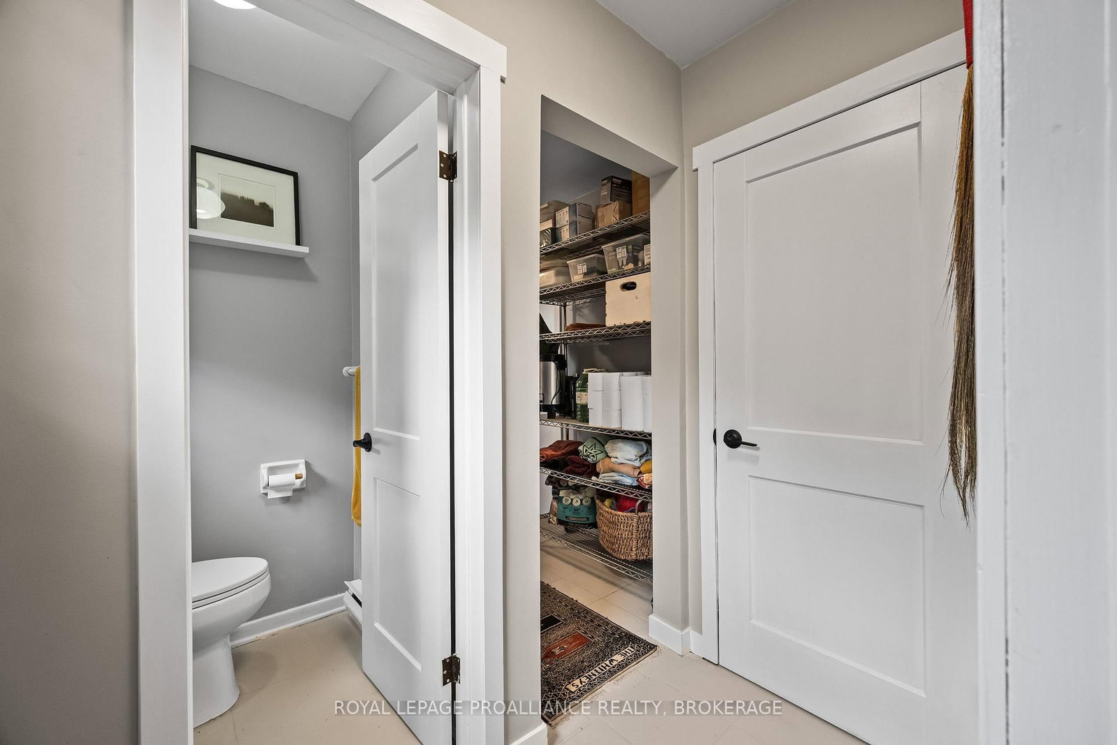 330 Elmwood Drive • Gananoque, ON photo 40