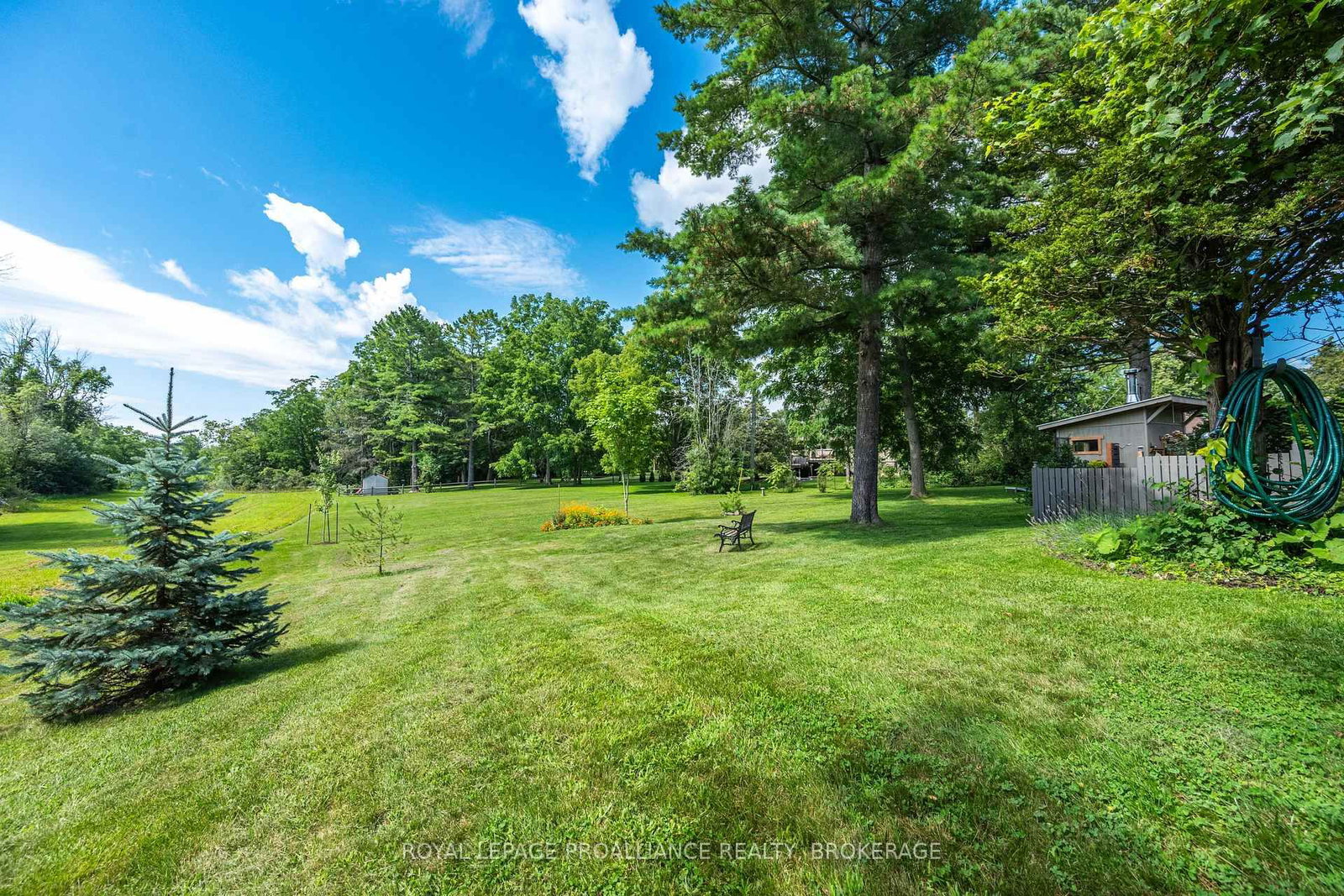 330 Elmwood Drive • Gananoque, ON photo 46