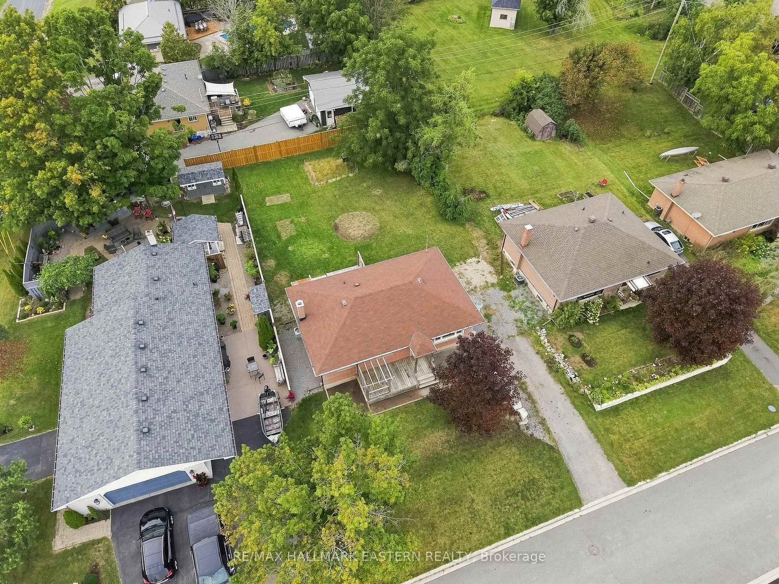 22 Kingdon Avenue • Selwyn, ON photo 37