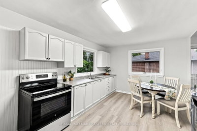 22 Kingdon Avenue • Selwyn, ON photo 8