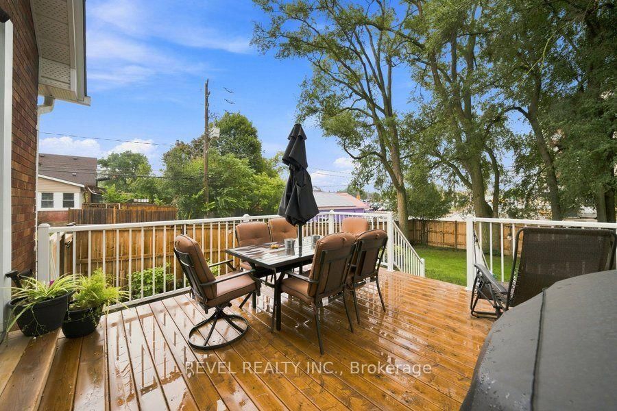 59 Lyons Avenue • Brantford, ON photo 32