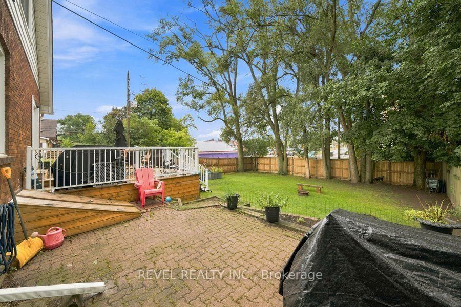 59 Lyons Avenue • Brantford, ON photo 38