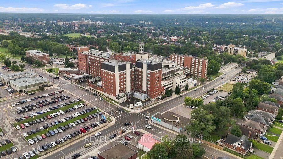 59 Lyons Avenue • Brantford, ON photo 47
