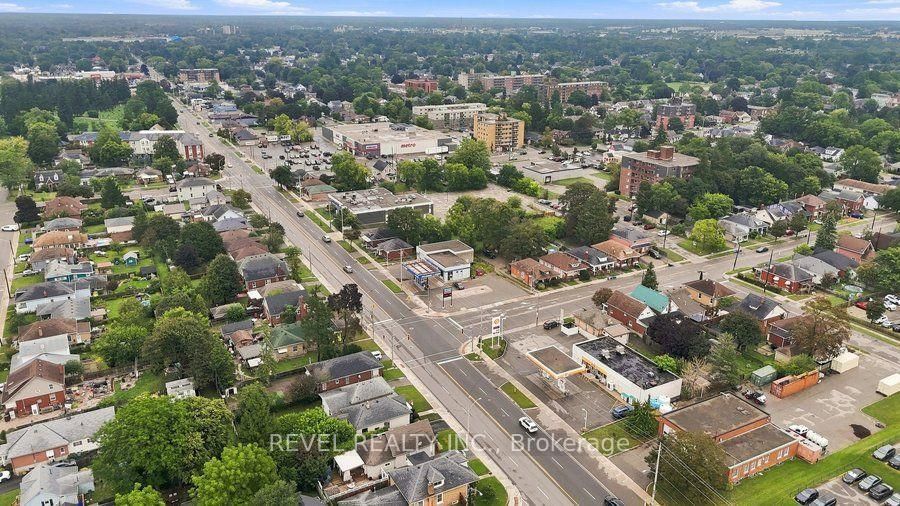 59 Lyons Avenue • Brantford, ON photo 48