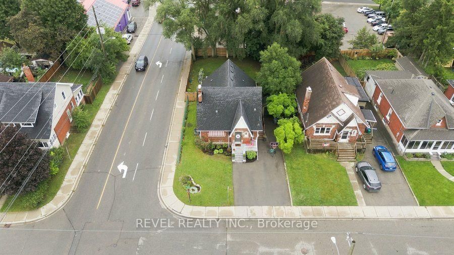 59 Lyons Avenue • Brantford, ON photo 5