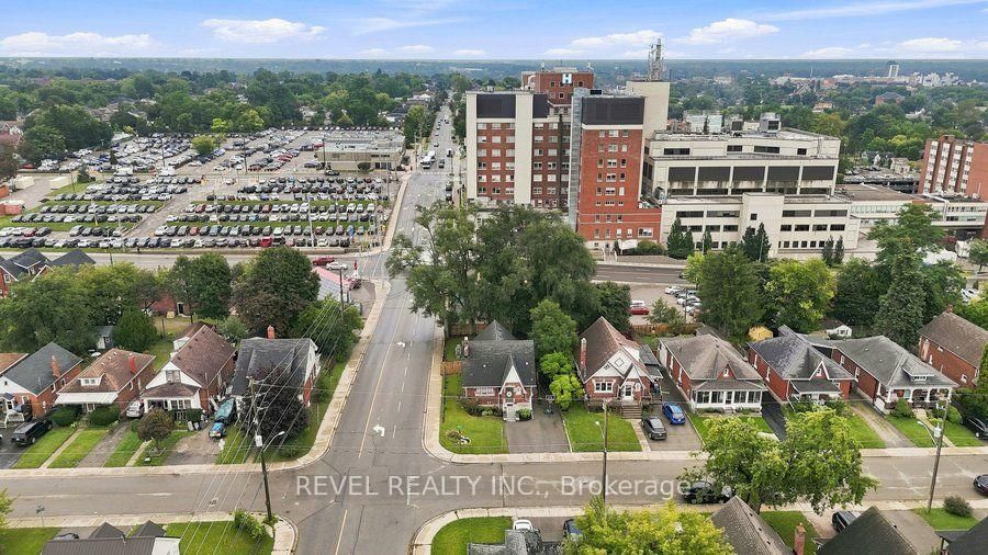 59 Lyons Avenue • Brantford, ON photo 6