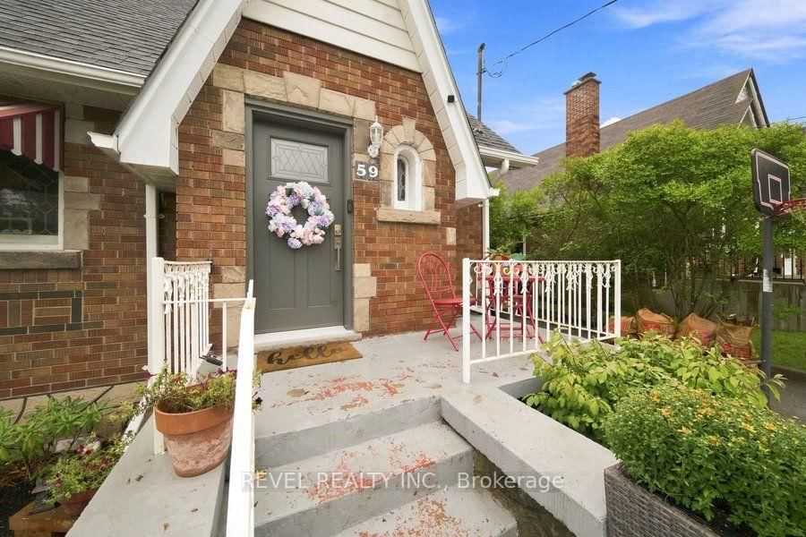 59 Lyons Avenue • Brantford, ON photo 8