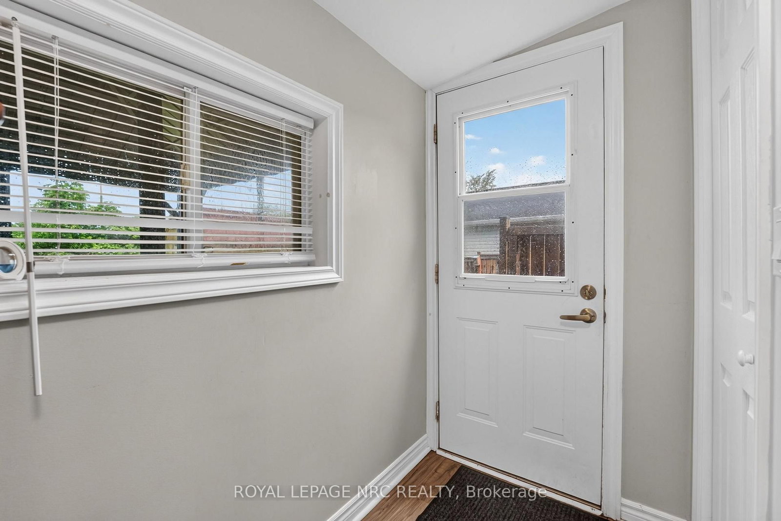 63 OAKWOOD Street • Port Colborne, ON photo 19