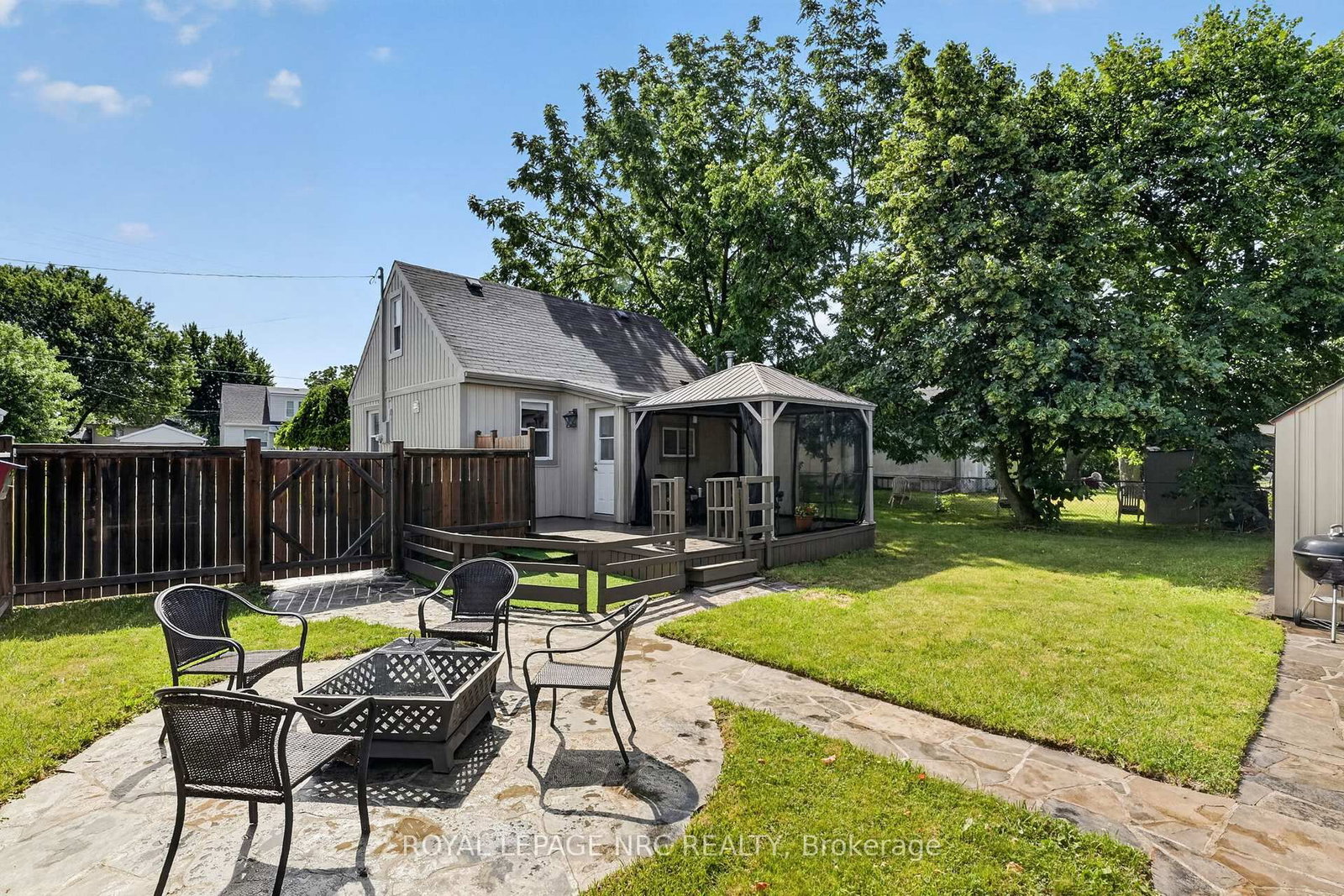 63 OAKWOOD Street • Port Colborne, ON photo 31