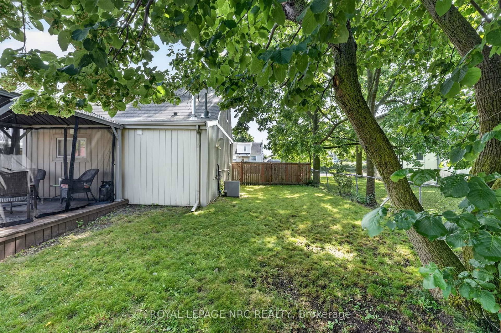 63 OAKWOOD Street • Port Colborne, ON photo 36