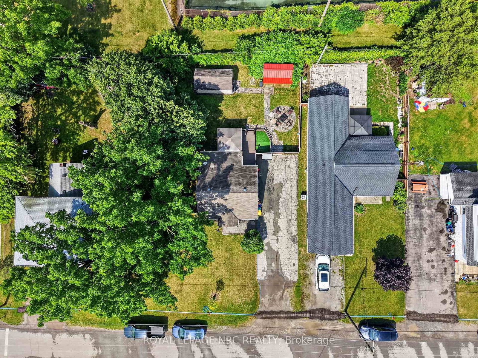 63 OAKWOOD Street • Port Colborne, ON photo 38
