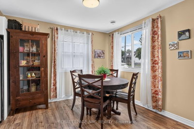 63 OAKWOOD Street • Port Colborne, ON photo 8