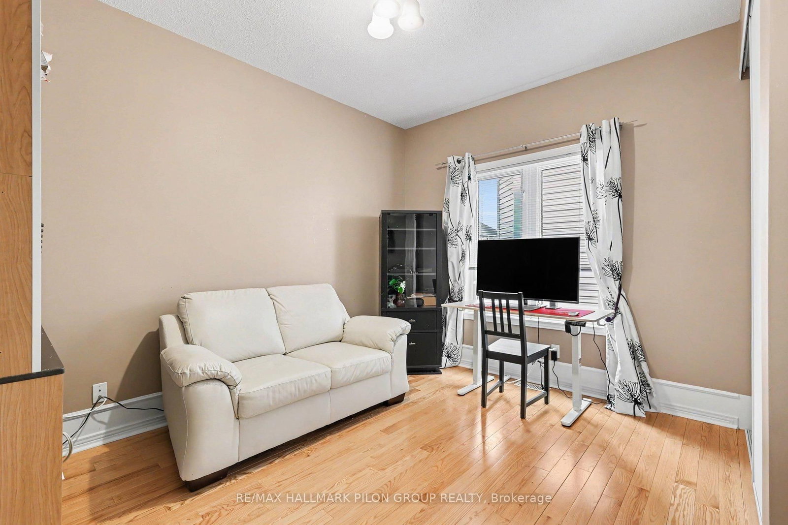 2039 Calico Crescent • Ottawa, ON photo 12