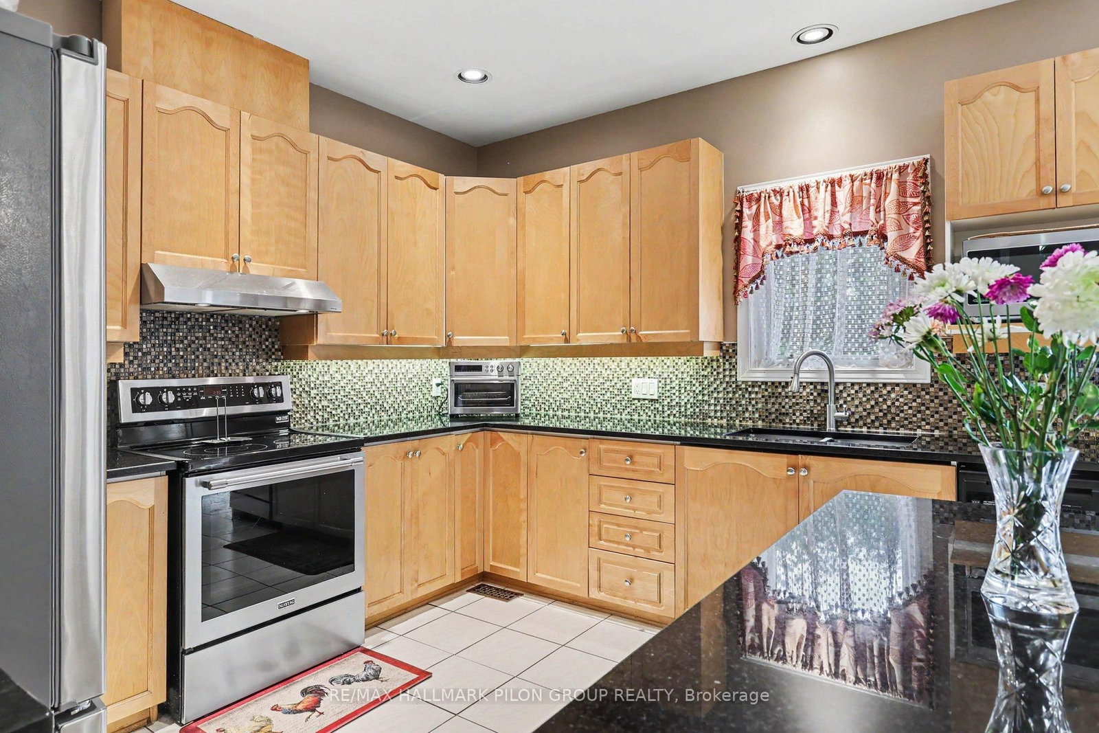 2039 Calico Crescent • Ottawa, ON photo 4