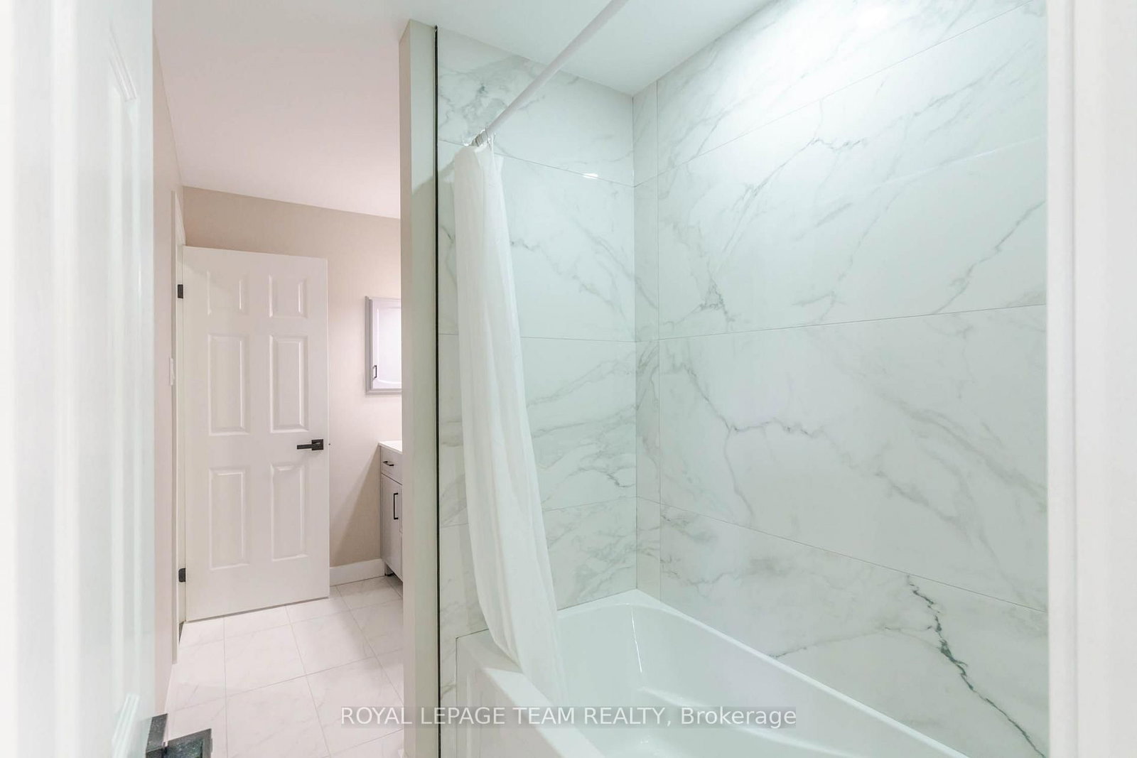 219 Jamieson Street • Almonte, ON photo 21
