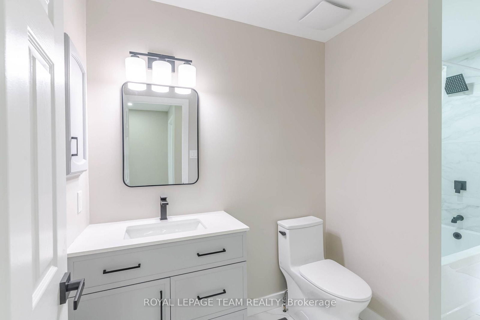 219 Jamieson Street • Almonte, ON photo 22