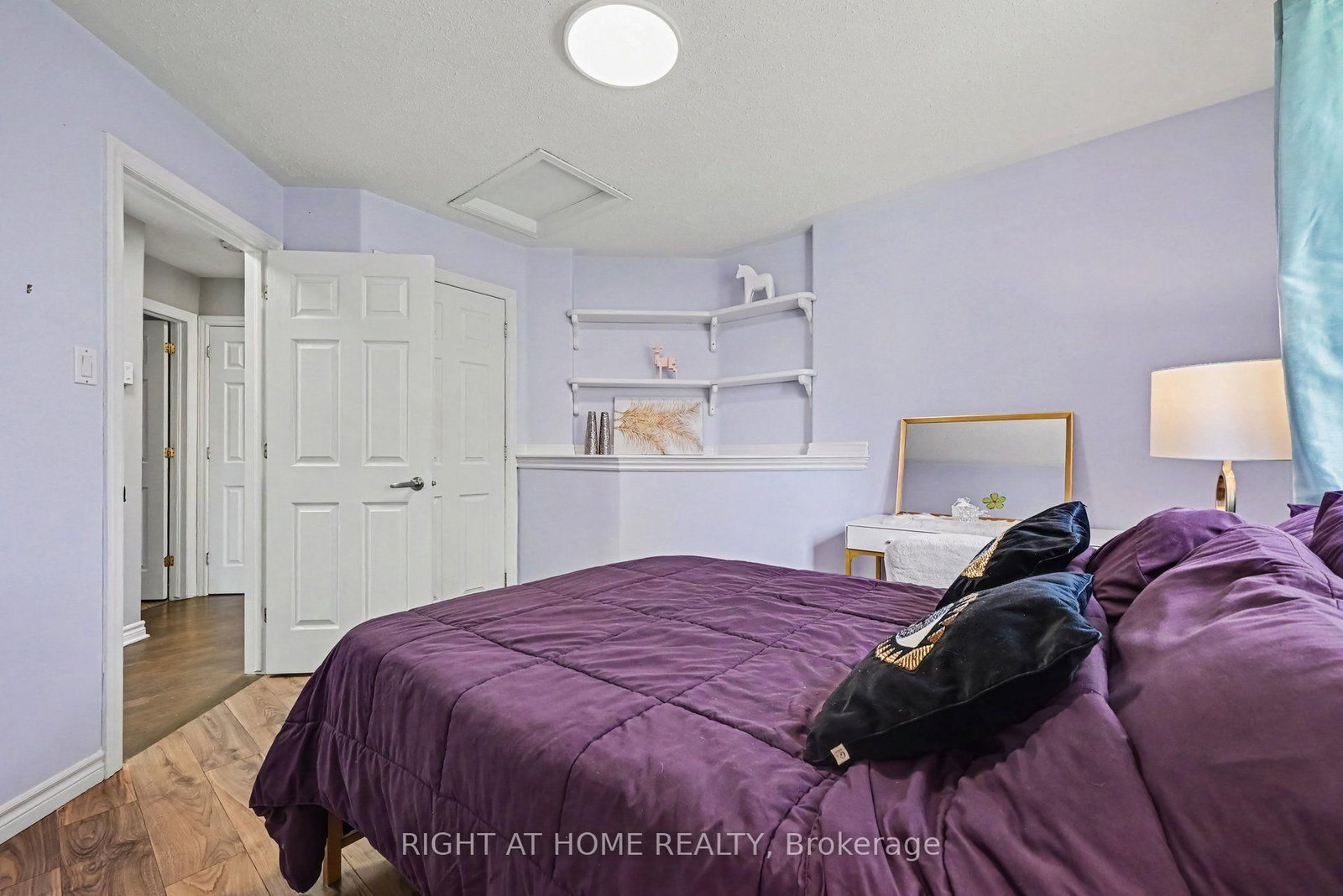 1588 Scottanne Street • Ottawa, ON photo 12