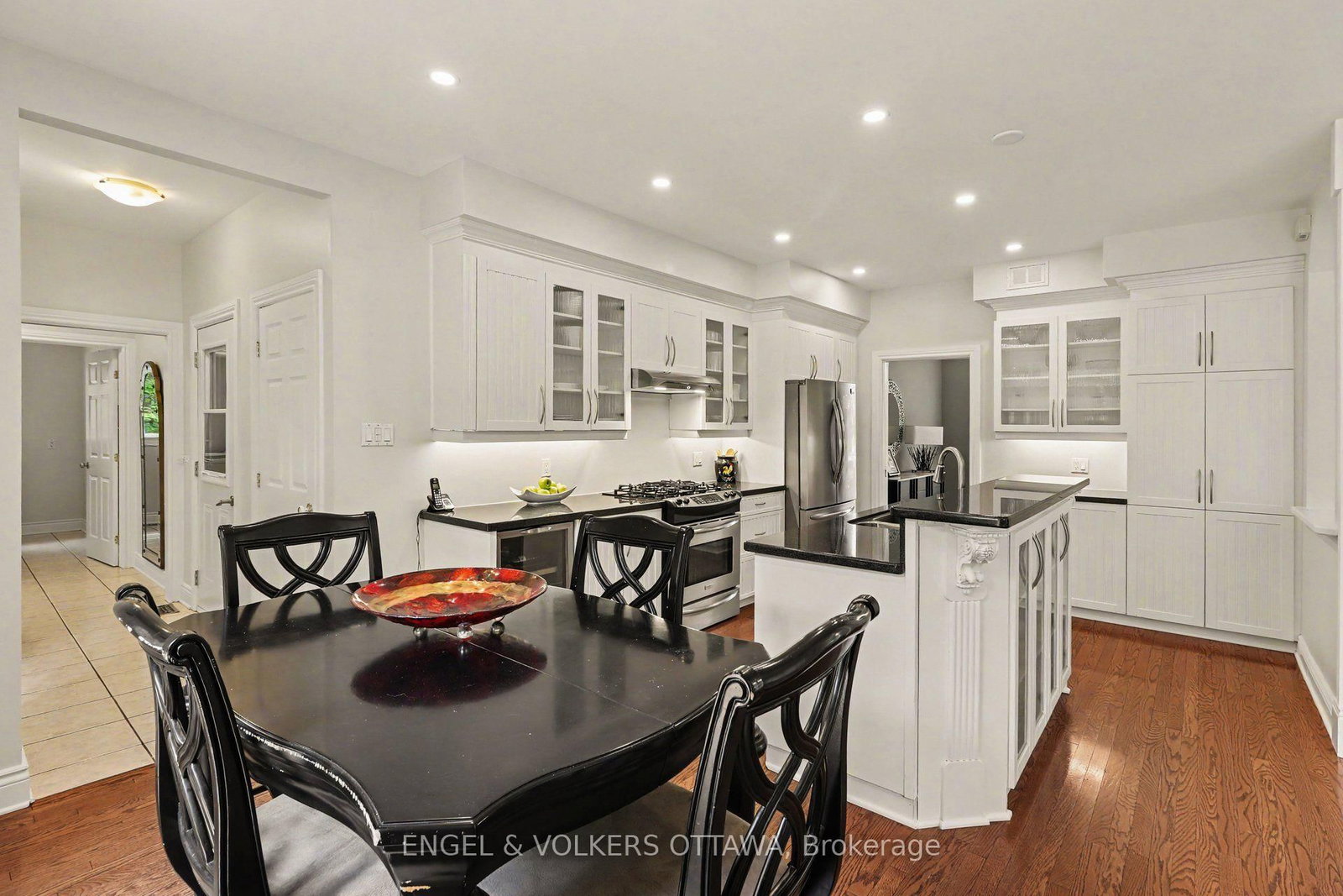 6235 Deermeadow Drive • Ottawa, ON photo 16