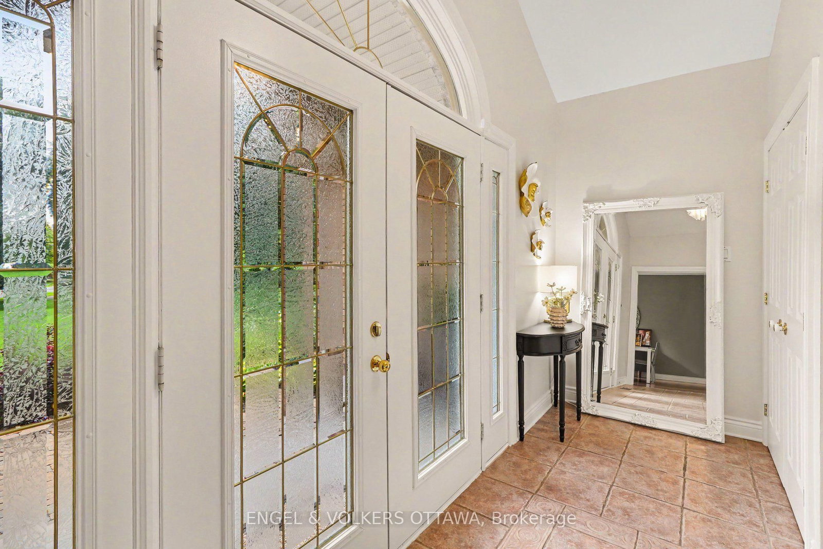 6235 Deermeadow Drive • Ottawa, ON photo 6