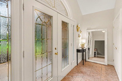 6235 Deermeadow Drive • Ottawa, ON photo 6