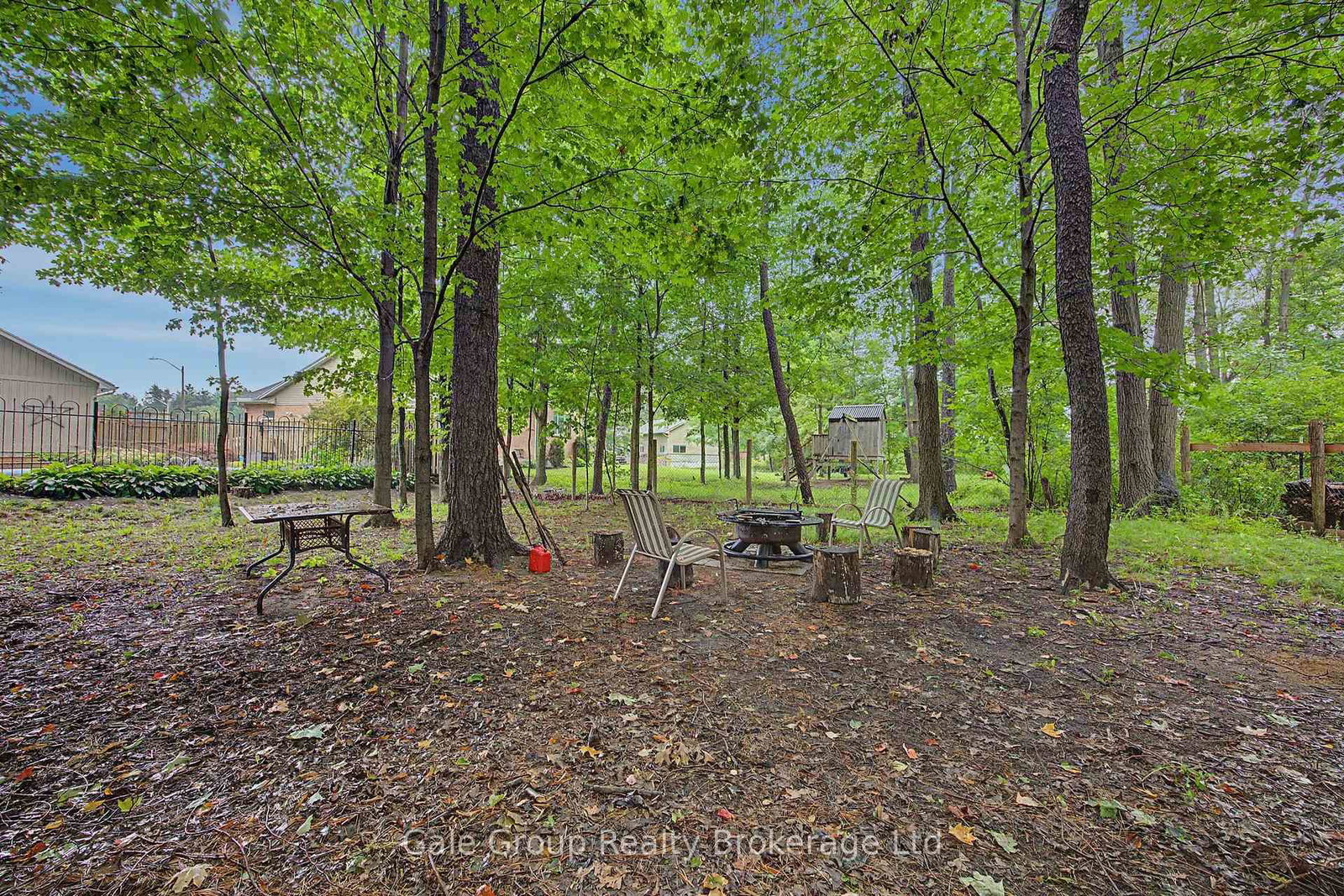 65 Wintergreen Crescent • Norfolk, ON photo 9